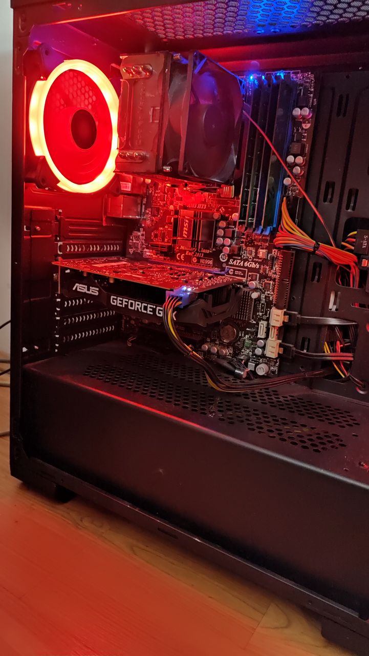 oglas na reklamiraj.se AMD FX 4300 + GTX 1660 super