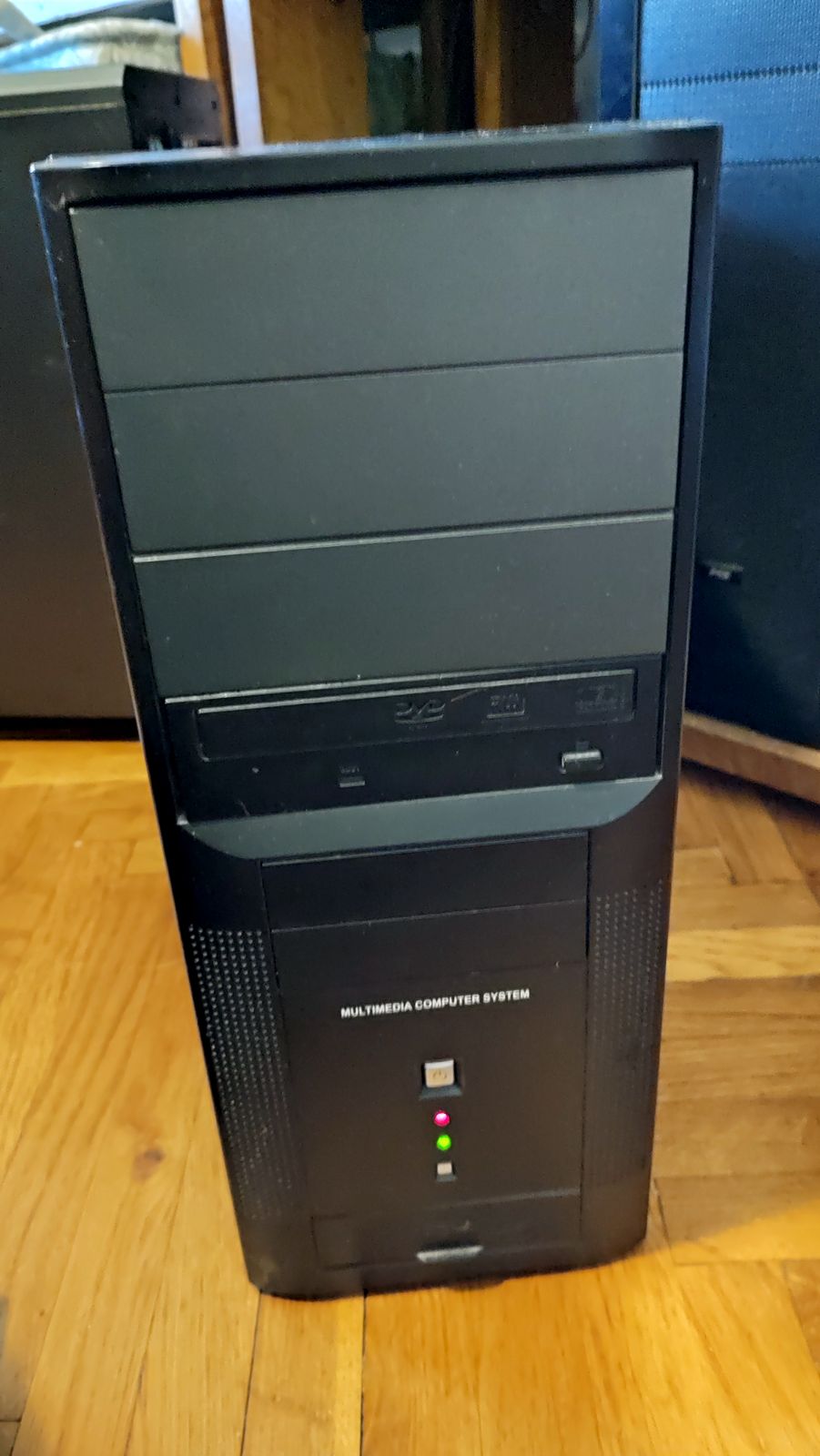 oglas na reklamiraj.se AMD Athlon 64 X2 4000+